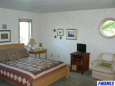 9404 North County Line Road East Auburn, IN 46706 - Photo 10 of 28
