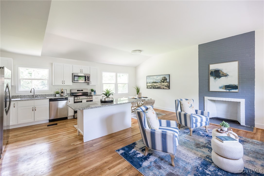 7111 Stoneman Road Henrico, VA 23228 - Photo 4 of 28 Kitchen with appliances with stainless steel finis