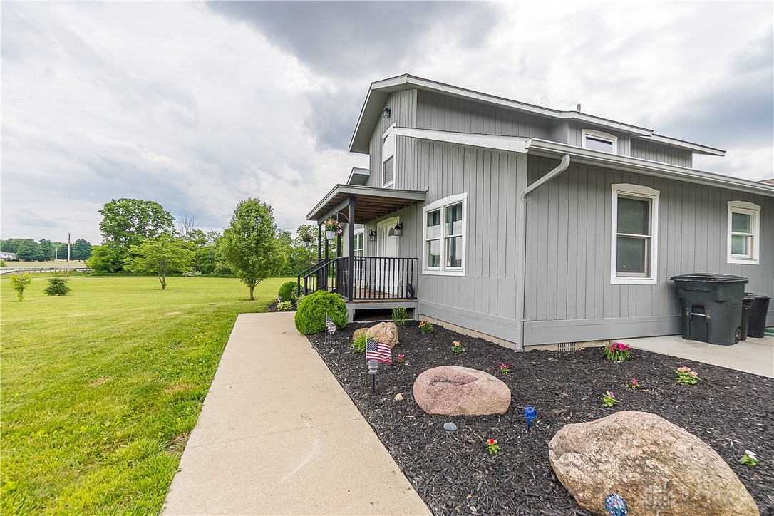7587 West State Rte 29 De Graff, OH 43318 - Photo 5 of 48