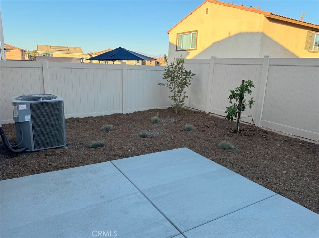 36612 Desert Tortoise Road Murrieta, CA 92563 - Photo 8 of 22
