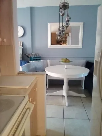 $1,750 | 725 Southwest 11th Avenue, Unit 6F, Hallandale Beach, FL 33009