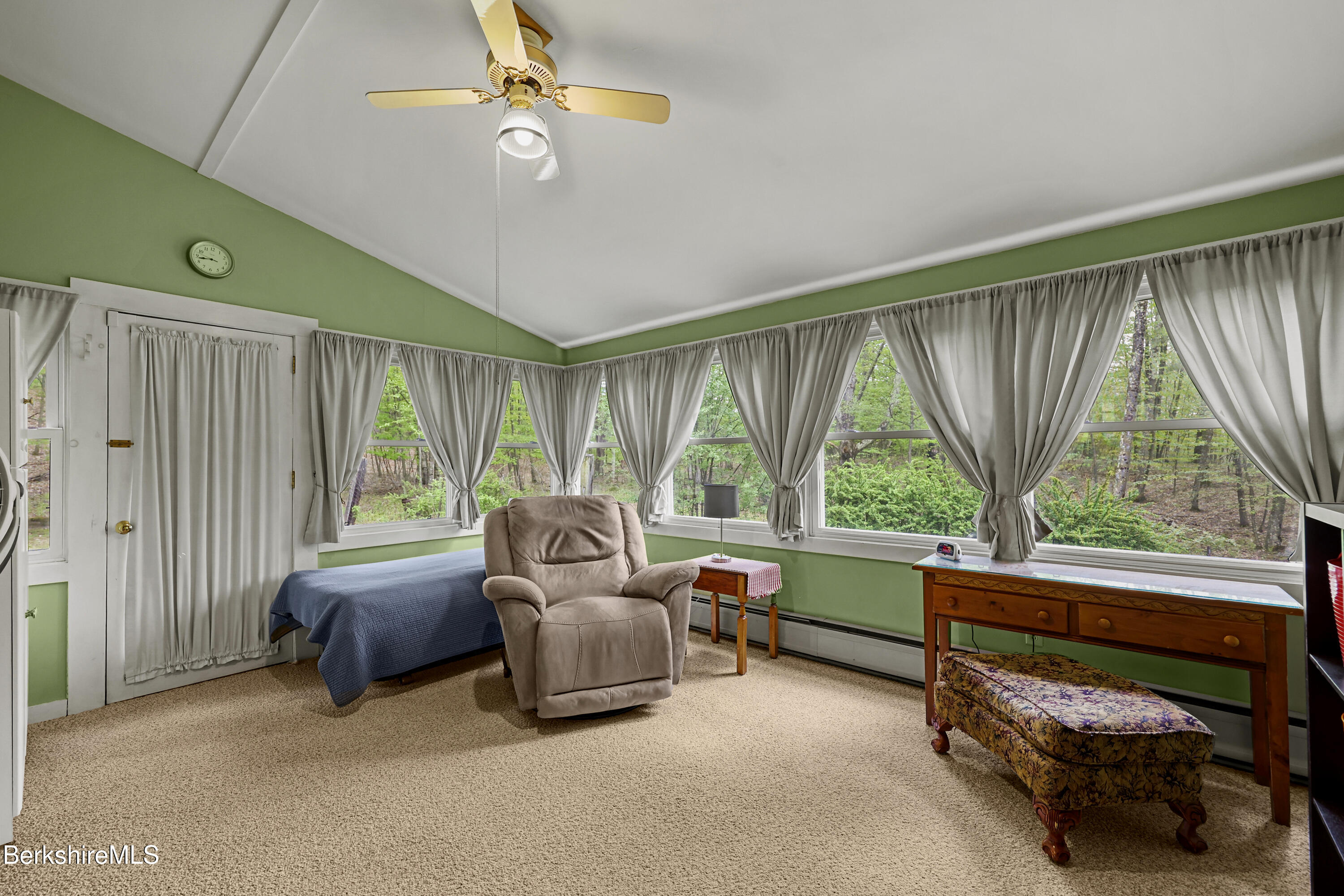 924 Henderson Road Williamstown, MA 01267 - Photo 9 of 51 Sun Room