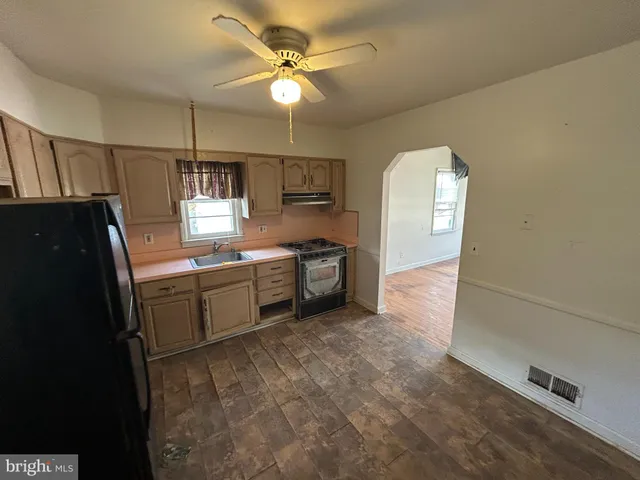 $155,000 | 323 3rd Avenue, Baltimore, MD 21227