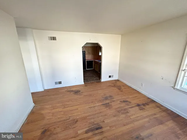 $155,000 | 323 3rd Avenue, Baltimore, MD 21227