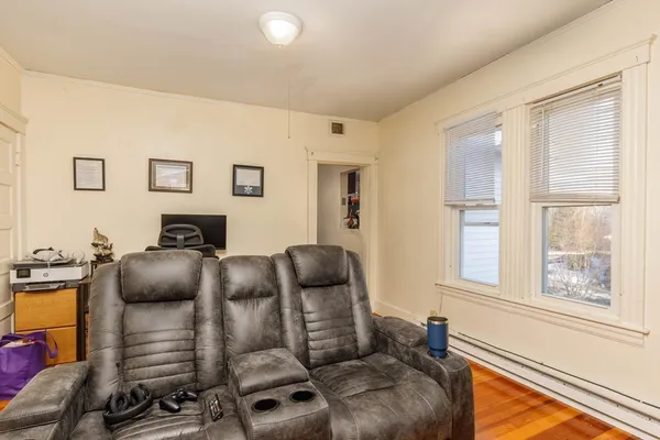 $550,000 | 185 Park Street, Gardner, MA 01440