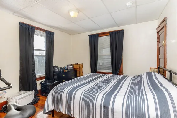 $550,000 | 185 Park Street, Gardner, MA 01440