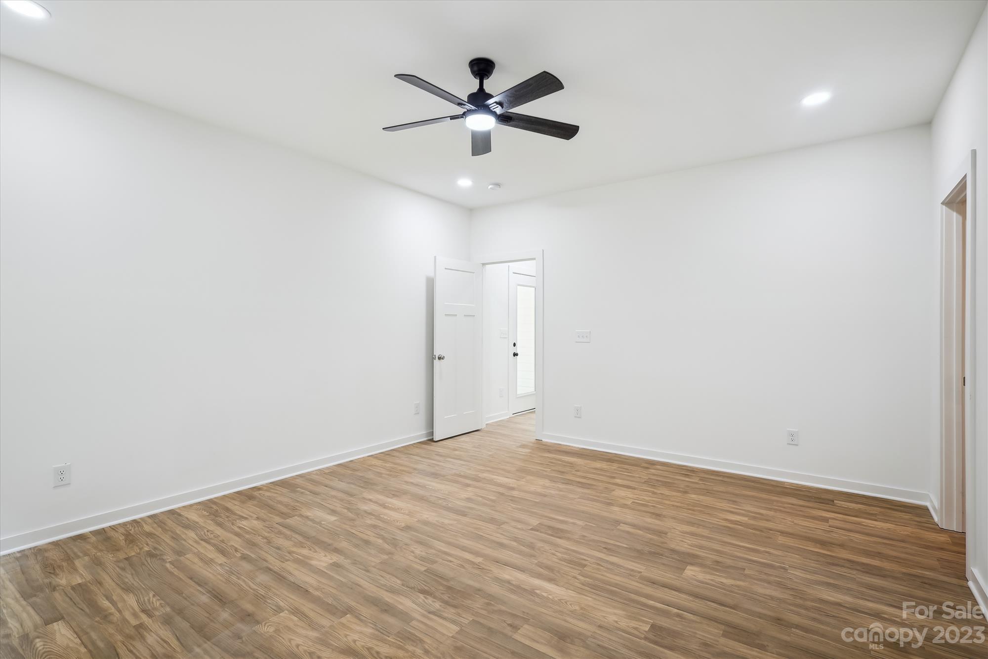 2027 India Hook Road Rock Hill, SC 29732 - Photo 29 of 36 Gallery Image 29