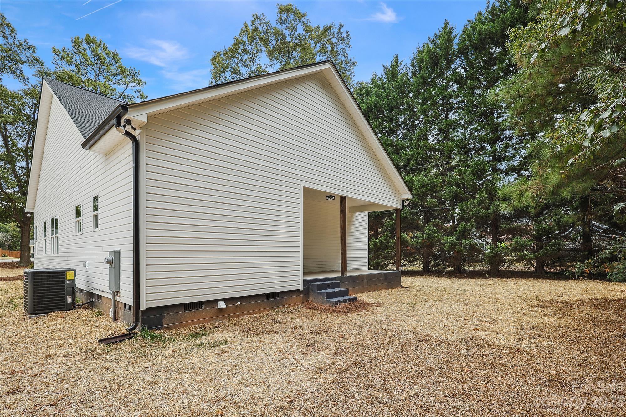 2027 India Hook Road Rock Hill, SC 29732 - Photo 34 of 36 Gallery Image 34