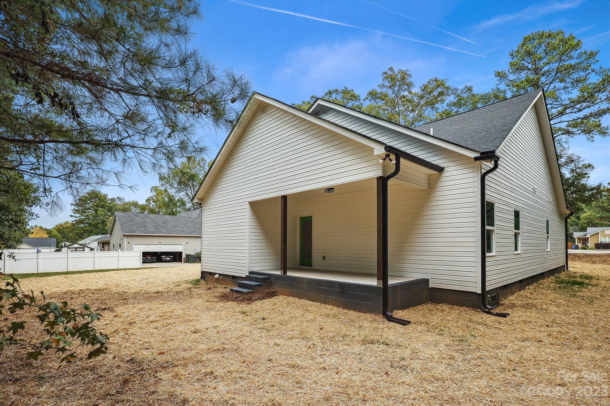 2027 India Hook Road Rock Hill, SC 29732 - Photo 35 of 36 Gallery Image 35