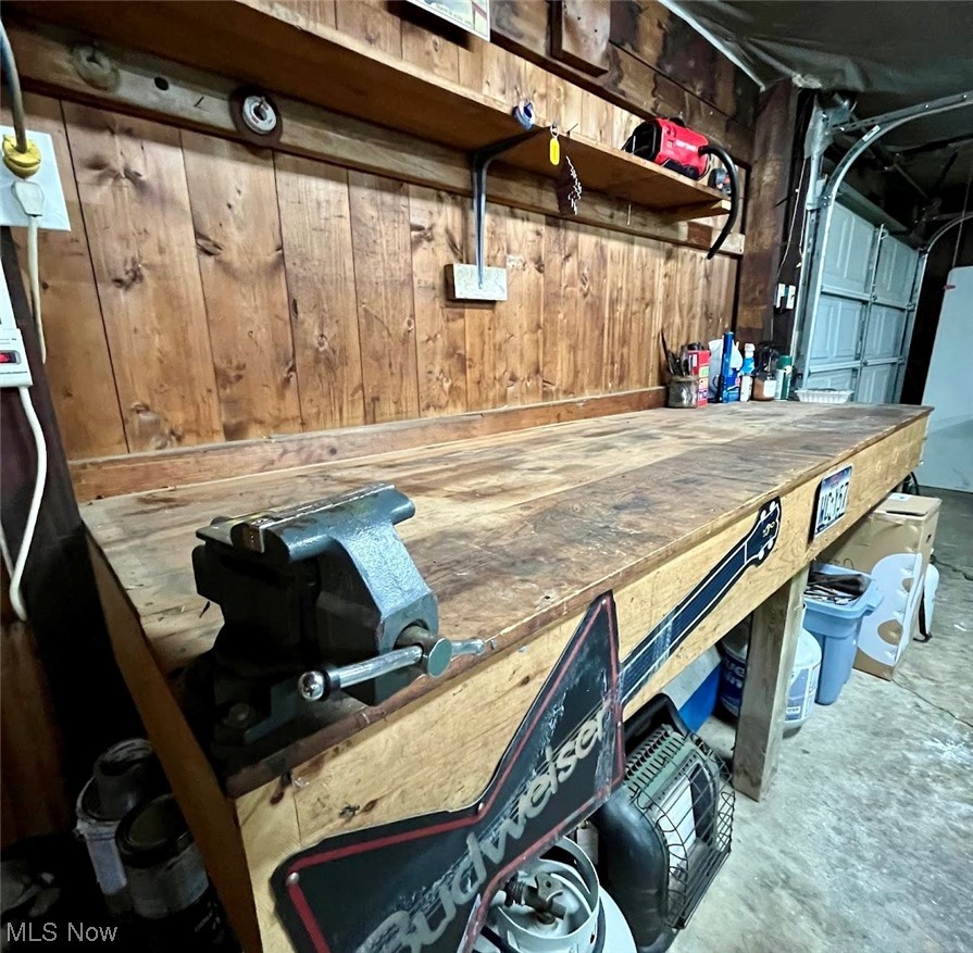 4091 Lynn Road Ravenna, OH 44266 - Photo 22 of 23 Gallery Image 22