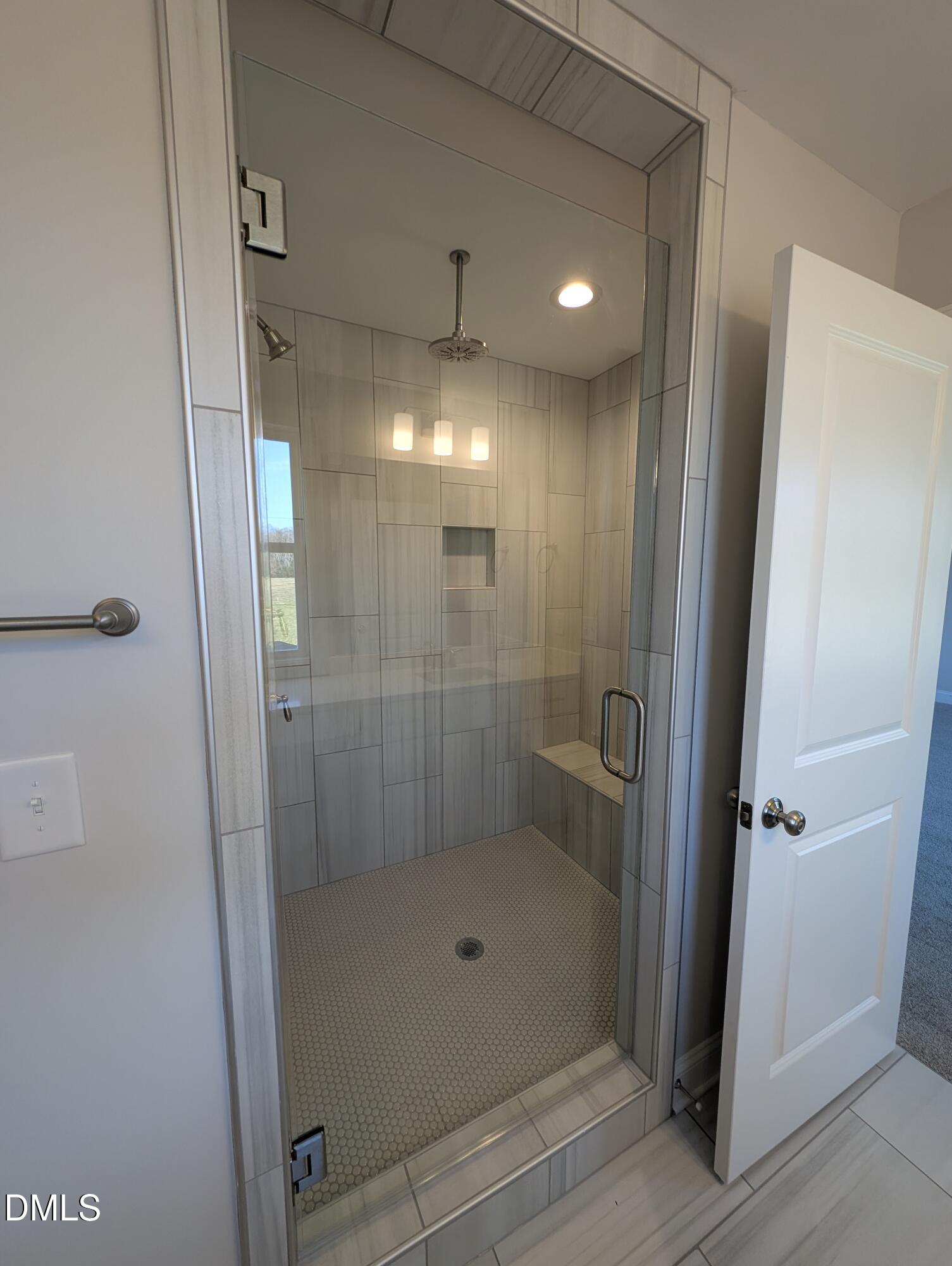 2818 John Lewis Road Burlington, NC 27217 - Photo 34 of 62 a bathroom with a shower