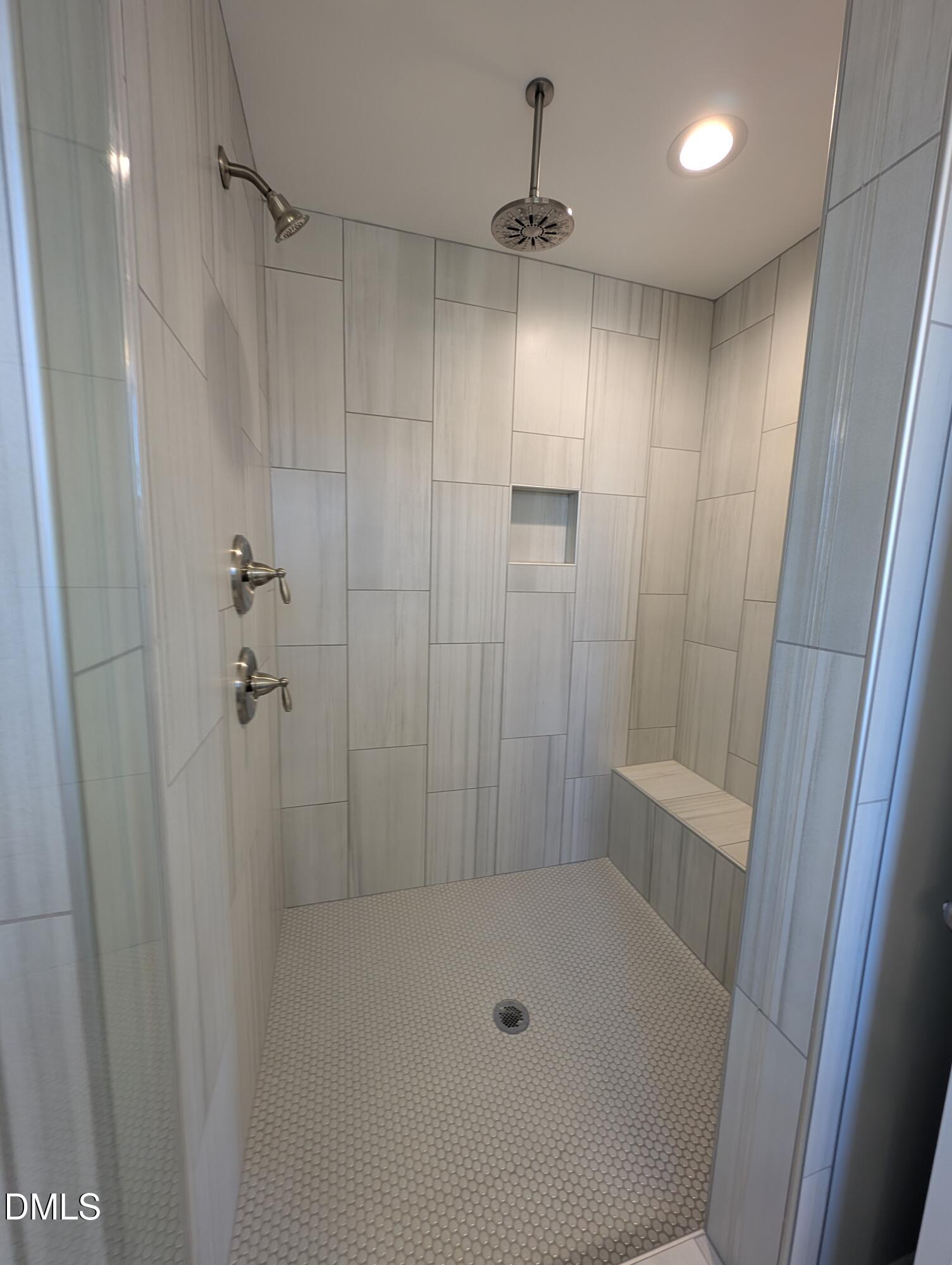 2818 John Lewis Road Burlington, NC 27217 - Photo 35 of 62 a bathroom with a shower