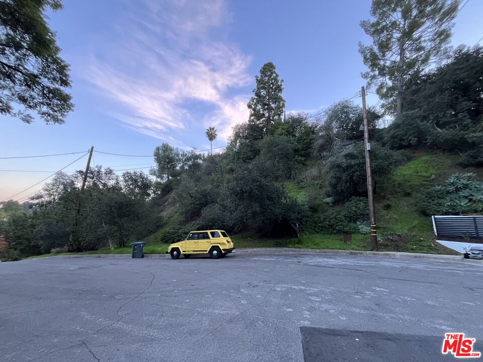 1450 Marianna Road Pasadena, CA 91105 - Photo 9 of 13