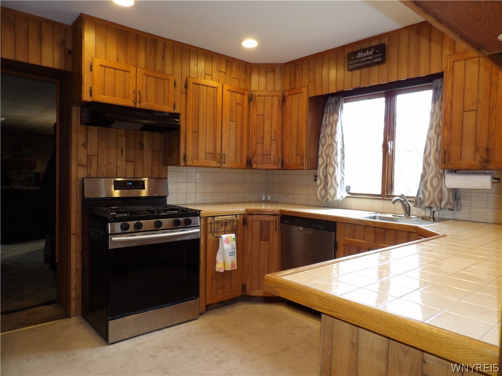 53 Church Street Yates, NY 14098 - Photo 9 of 43 Kitchen all appliances are included