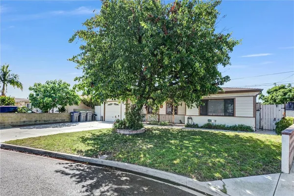 $750,000 | 626 West Martinshire Street, Carson, CA 90745