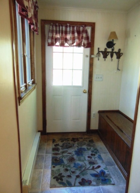 810 Snake Hill Road Burrillville, RI 02830 - Photo 18 of 40