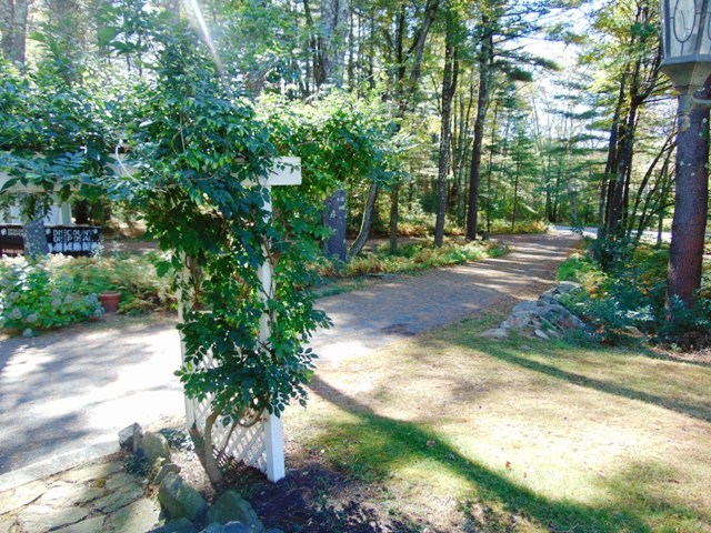 810 Snake Hill Road Burrillville, RI 02830 - Photo 24 of 40