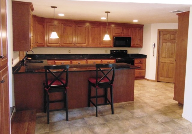 810 Snake Hill Road Burrillville, RI 02830 - Photo 4 of 40