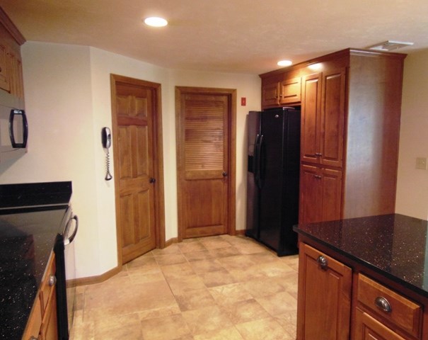 810 Snake Hill Road Burrillville, RI 02830 - Photo 5 of 40
