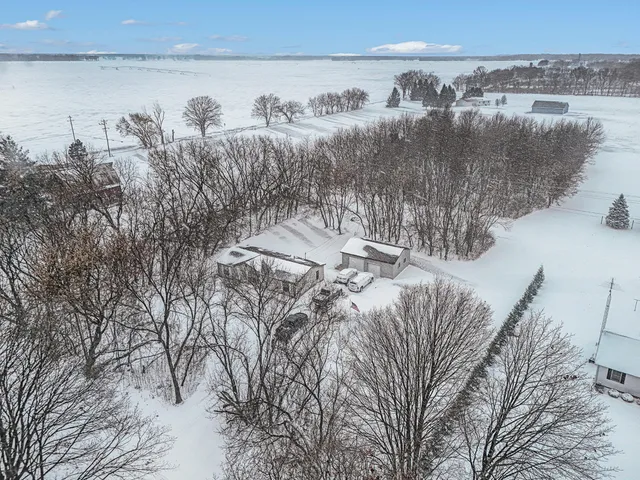 $255,000 | 115 East X Y Avenue, Vicksburg, MI 49097