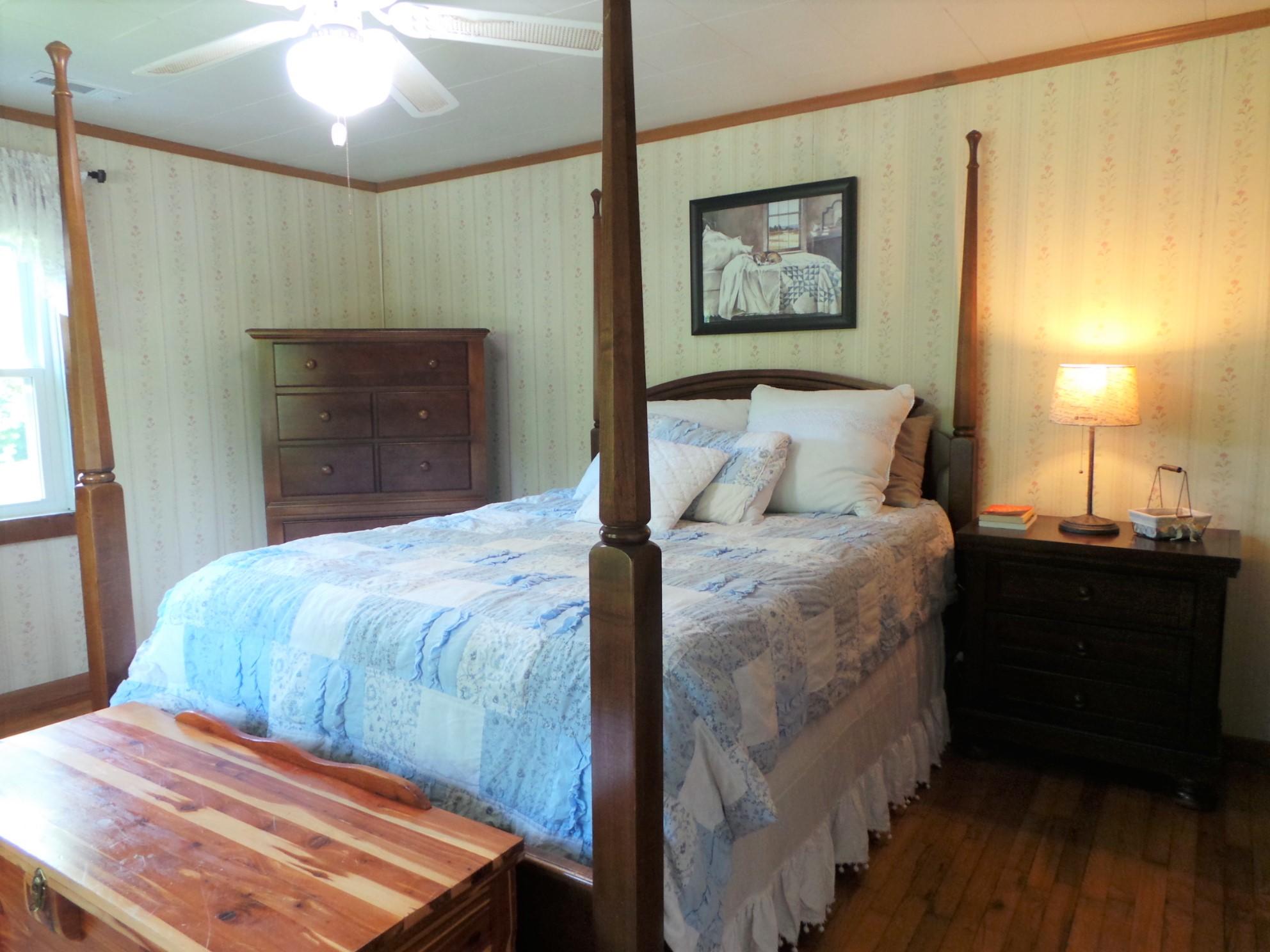 1905 Boozy Creek Road Bristol, VA 24202 - Photo 98 of 130 MASTER BEDROOM