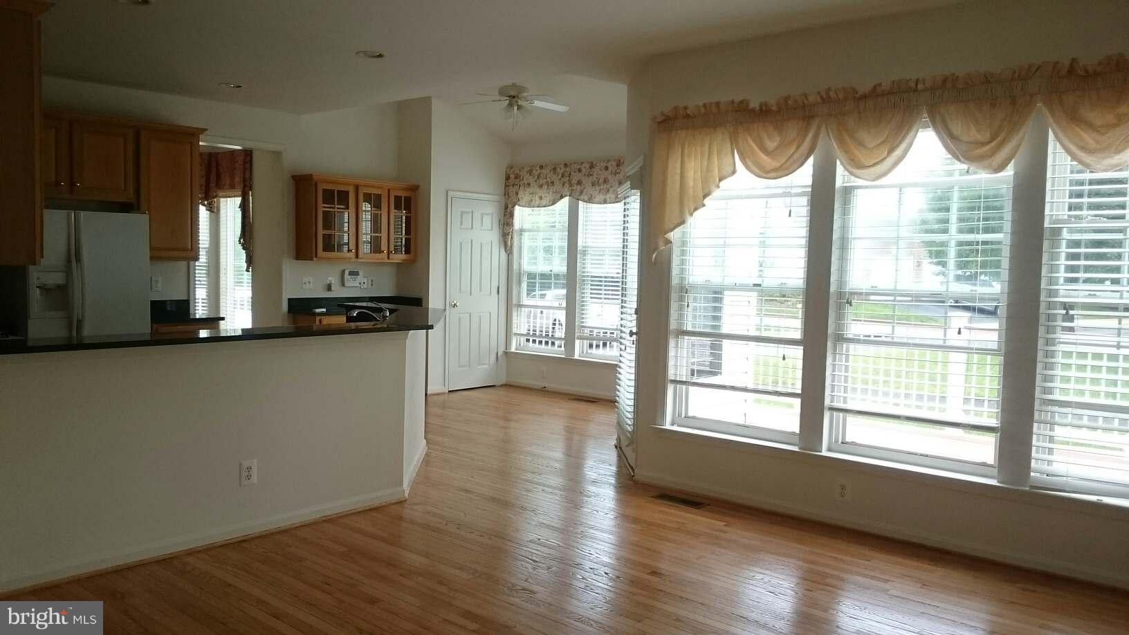 2459 Leyland Ridge Road Herndon, VA 20171 - Photo 11 of 30 Interior (General)