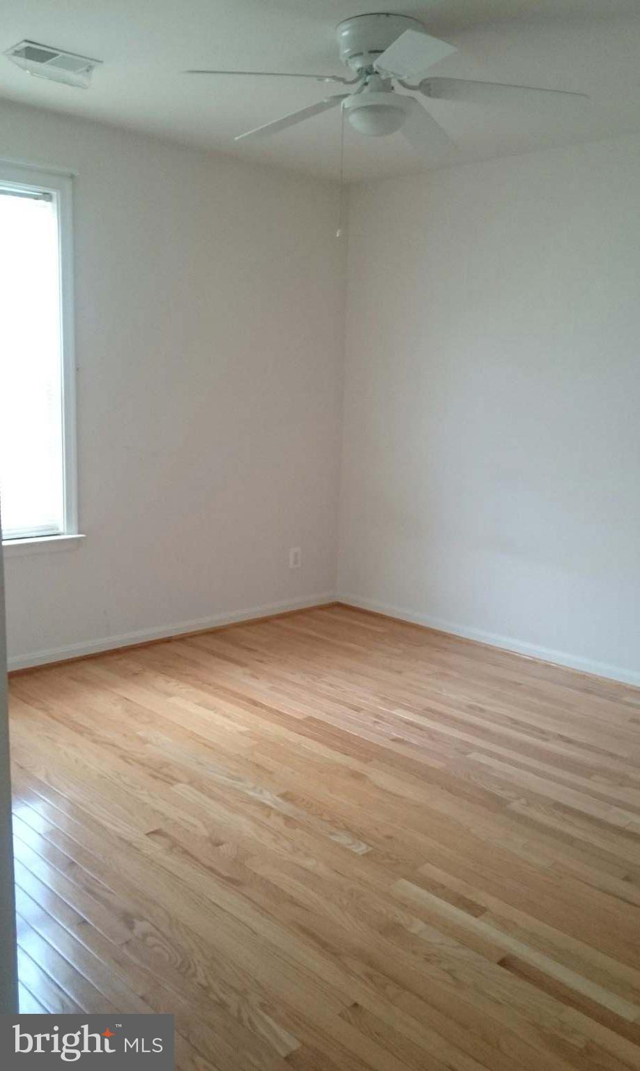 2459 Leyland Ridge Road Herndon, VA 20171 - Photo 24 of 30 Bedroom