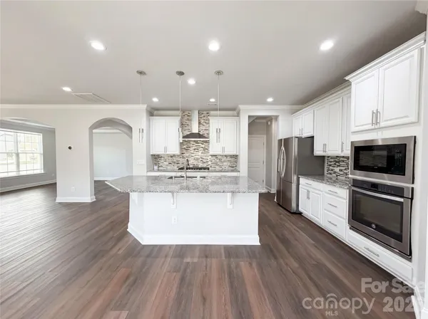 $575,000 | 740 Garrett Green Way, Fort Mill, SC 29715