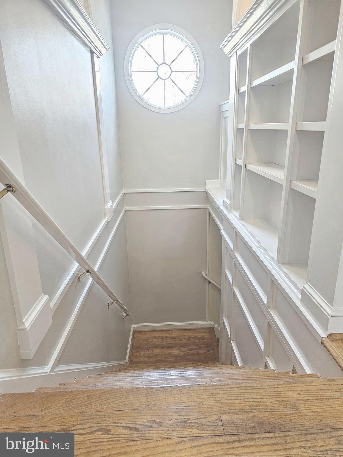 851 Canal Drive McLean, VA 22102 - Photo 20 of 50 a view of entryway
