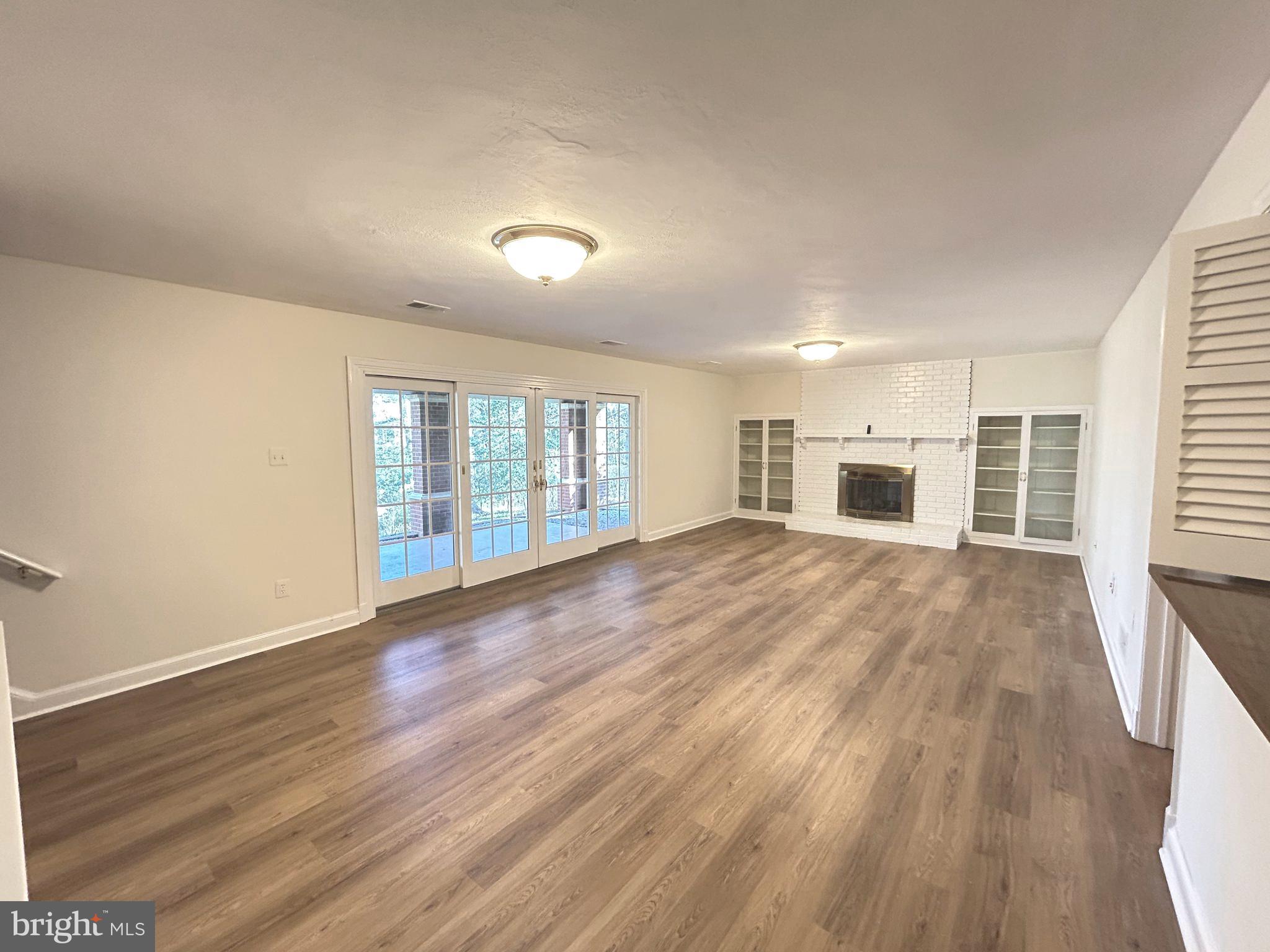 851 Canal Drive McLean, VA 22102 - Photo 26 of 50 a view of empty room with wooden floor and fan