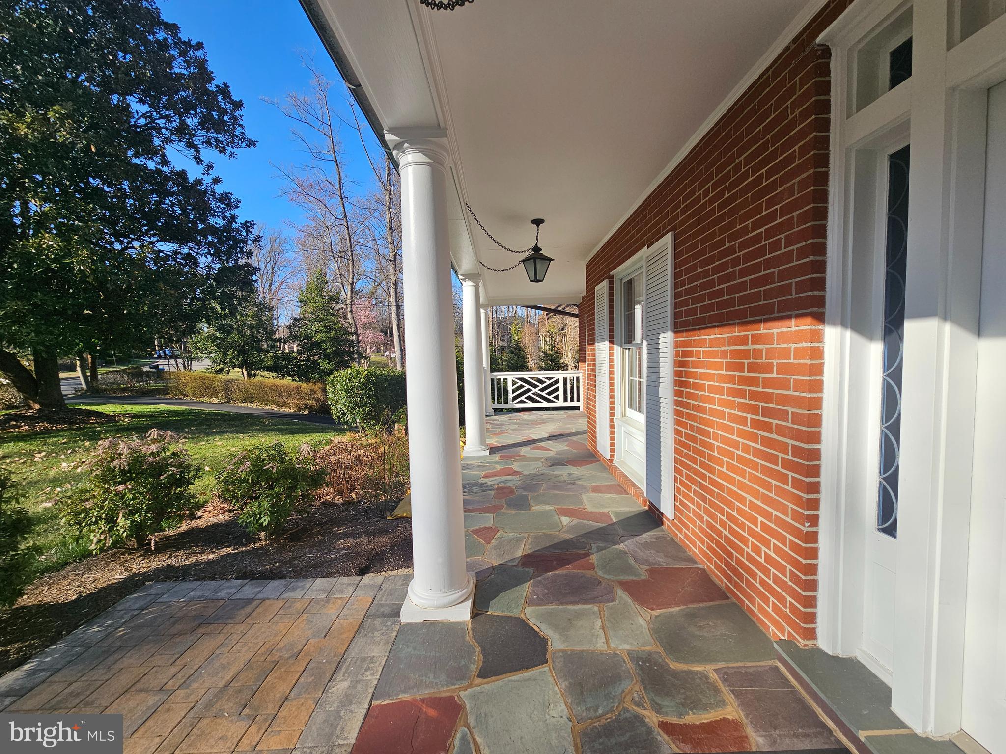 851 Canal Drive McLean, VA 22102 - Photo 3 of 50