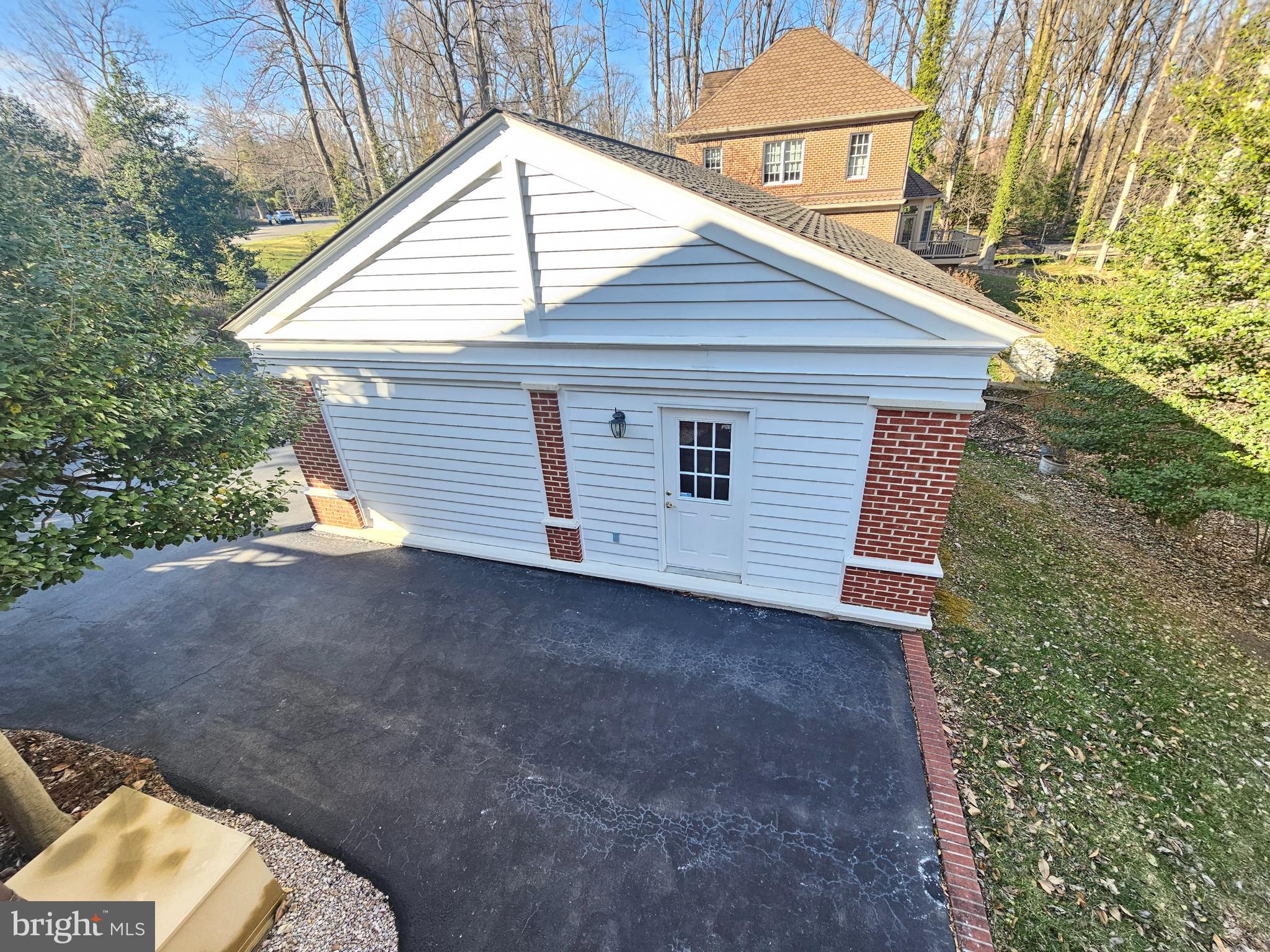 851 Canal Drive McLean, VA 22102 - Photo 38 of 50 GARAGE
