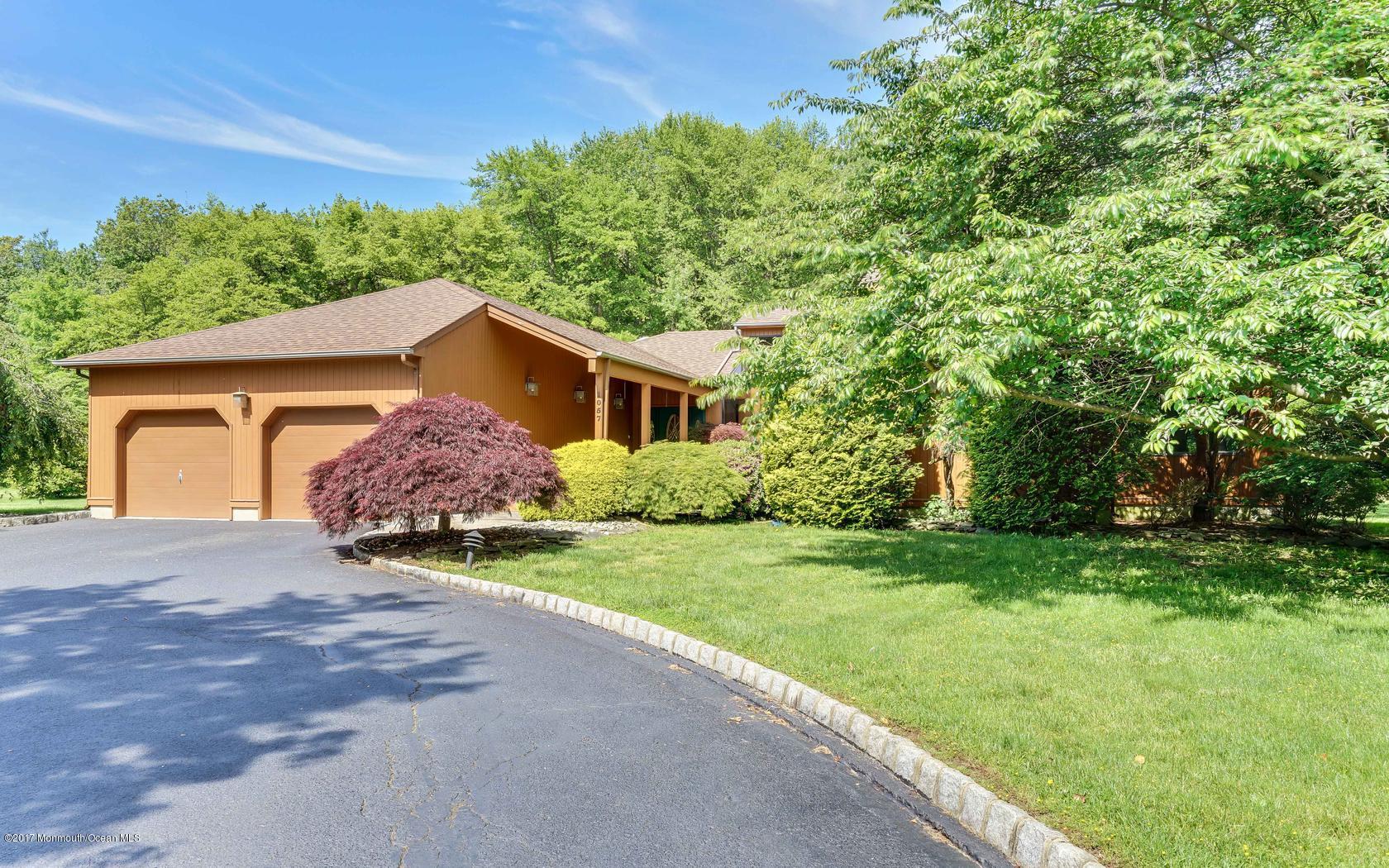 1057 Hope Road Tinton Falls, NJ 07712 - Photo 5 of 45 5