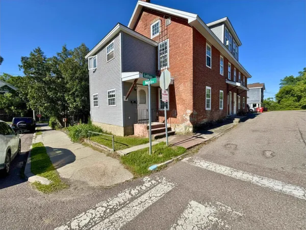 $1,650 | 12 North Street, Unit A, Winooski, VT 05404