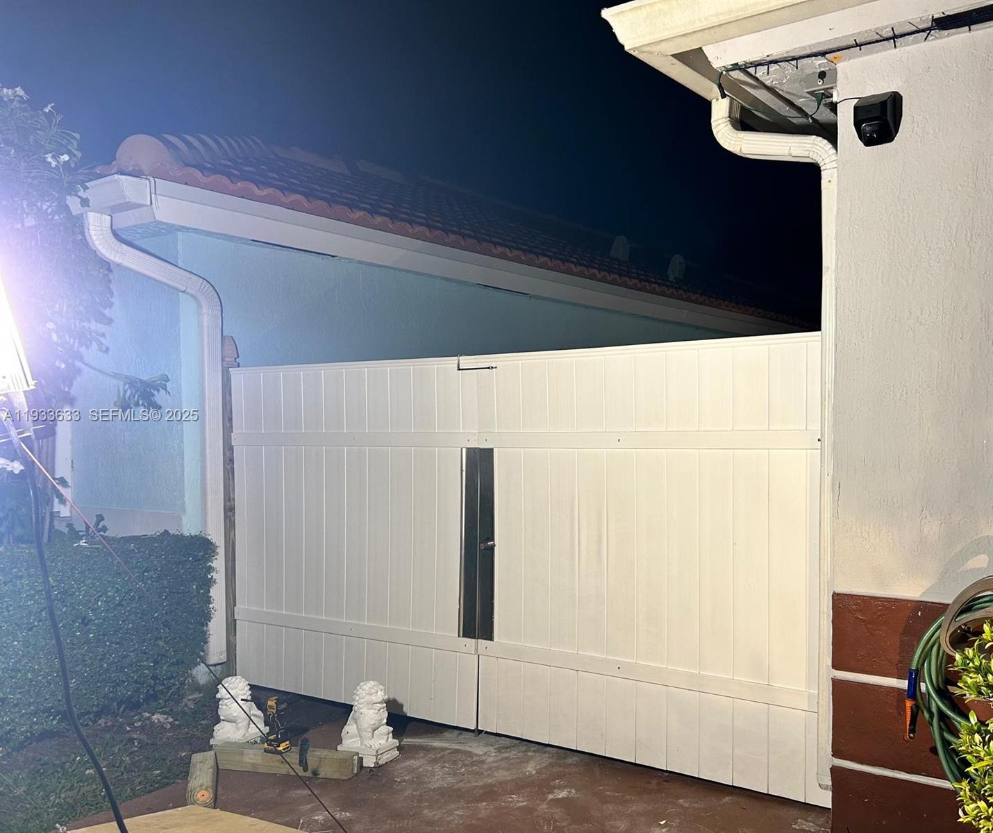 14026 Southwest 151st Court Miami, FL 33196 - Photo 3 of 24