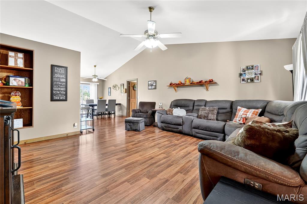 246 Ridgeway Drive Union, MO 63084 - Photo 6 of 28