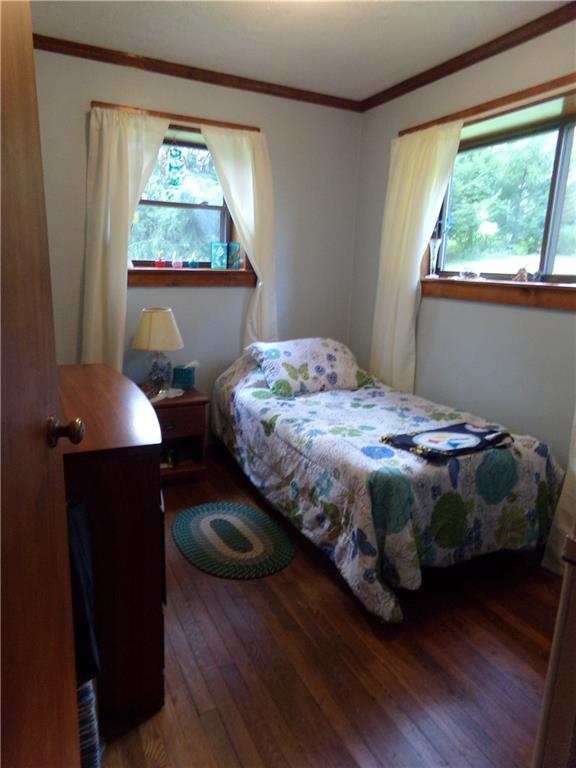 111 Cherry Valley Road Saxonburg, PA 16056 - Photo 13 of 20 First floor bedroom
