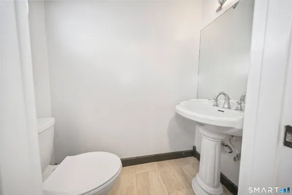 $310,000 | 103 The Mews, Unit 103, Rocky Hill, CT 06067