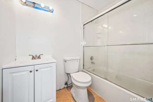 $310,000 | 103 The Mews, Unit 103, Rocky Hill, CT 06067