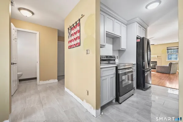 $310,000 | 103 The Mews, Unit 103, Rocky Hill, CT 06067