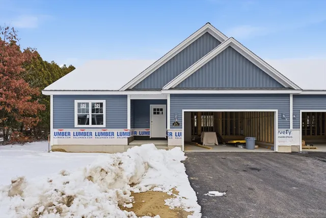 $699,900 | 19 Nicols Way, Unit 19, Easthampton, MA 01027