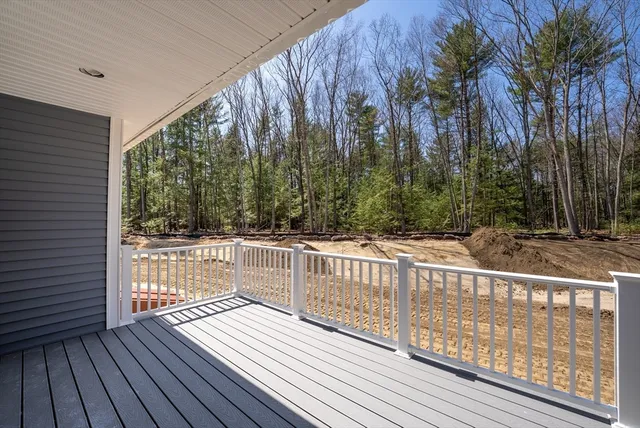 $699,900 | 19 Nicols Way, Unit 19, Easthampton, MA 01027