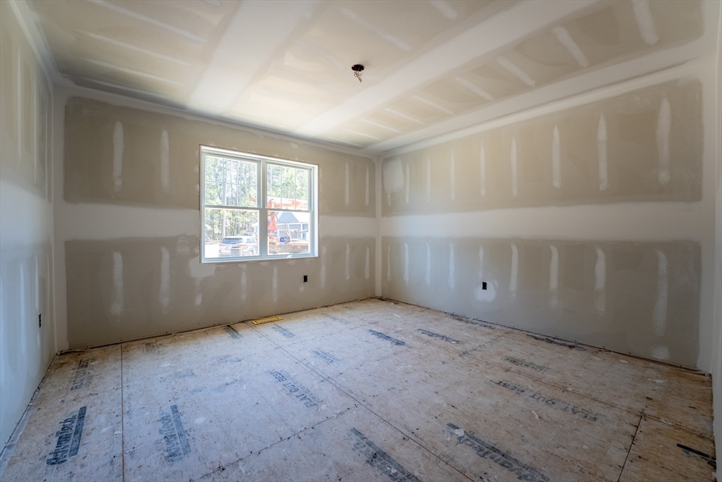 19 Nicols Way, Unit 19 Easthampton, MA 01027 - Photo 30 of 40