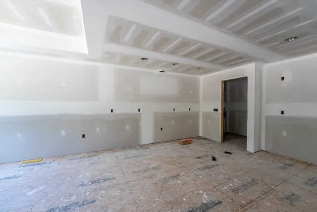 $699,900 | 19 Nicols Way, Unit 19, Easthampton, MA 01027