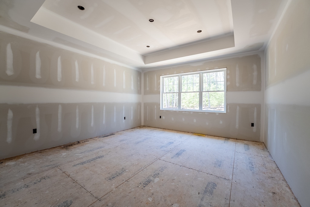 19 Nicols Way, Unit 19 Easthampton, MA 01027 - Photo 33 of 40