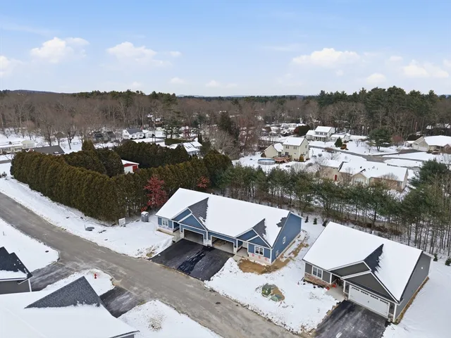 $699,900 | 19 Nicols Way, Unit 19, Easthampton, MA 01027