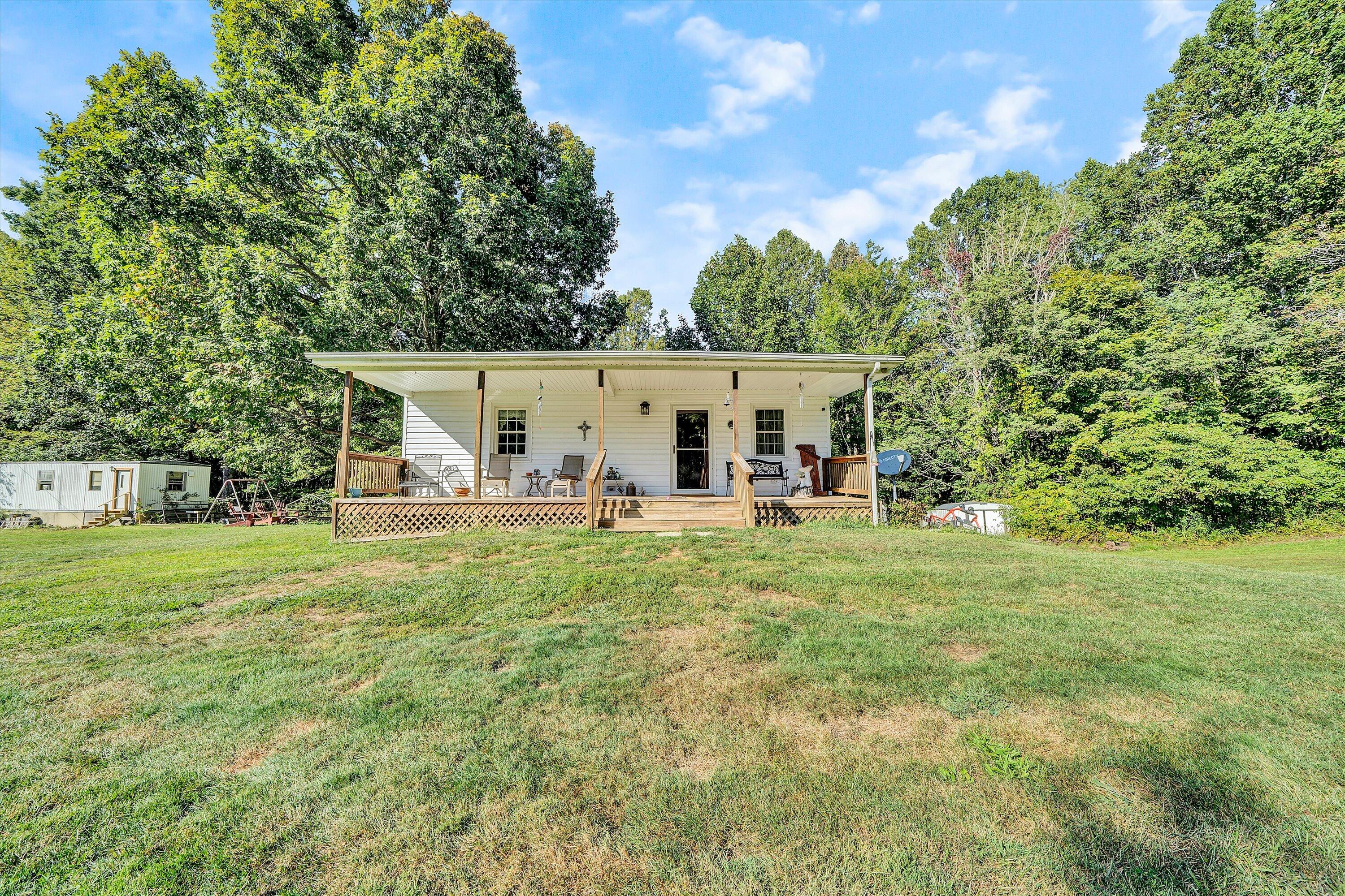 7984 Huff Mill Road Southeast Copper Hill, VA 24079 - Photo 2 of 29 02-SGP-00328