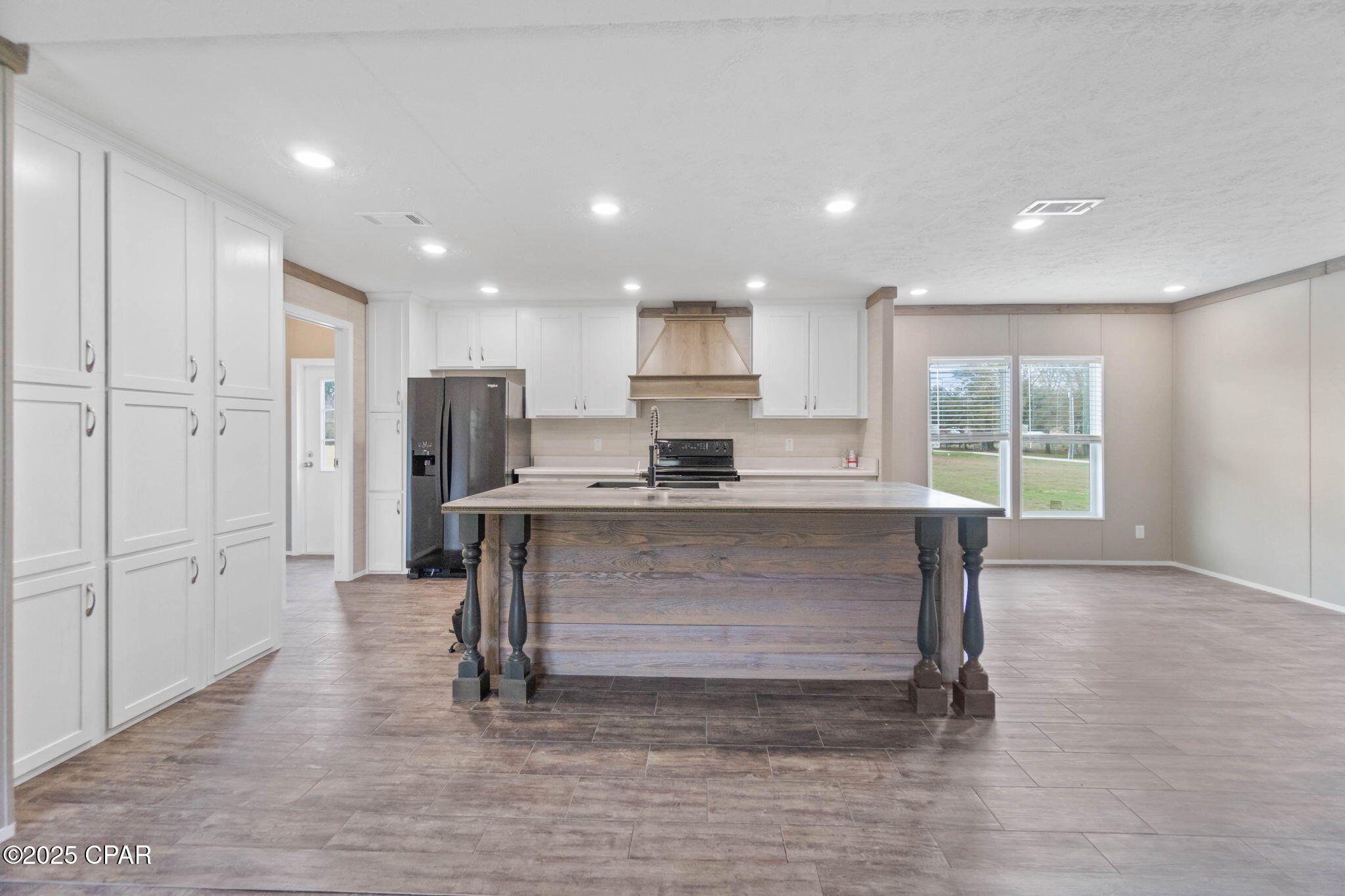 815 Tri County Road Graceville, FL 32440 - Photo 6 of 48