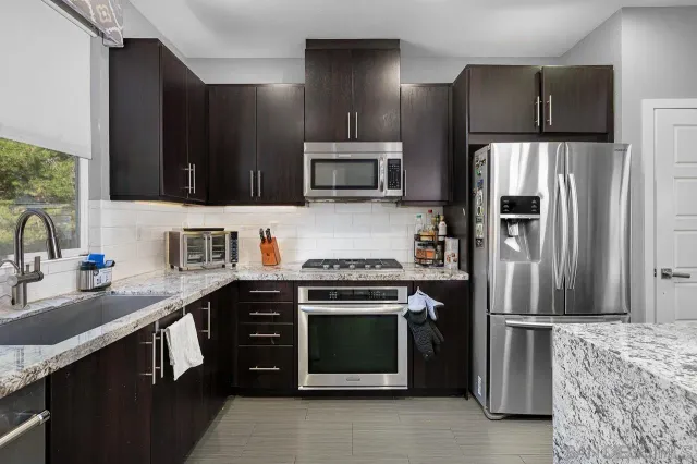 $949,000 | 7810 Inception Way, San Diego, CA 92108