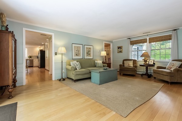 73 Berry Circle Hamilton, MA 01982 - Photo 14 of 29 Gallery Image 14